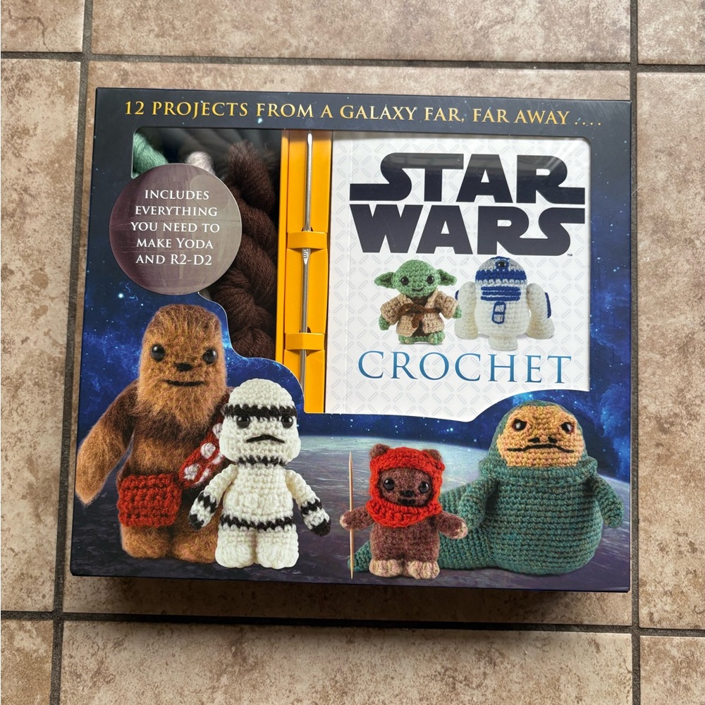NWT DIY Star Wars Crochet Kit Yoda and R2-D2 Pattern and Materials
